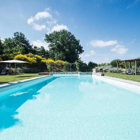 Luxury In Siena 아파트