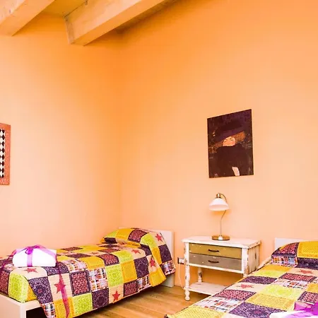 Luxury In Siena Apartment